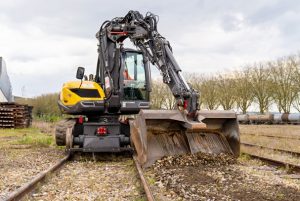 MECALAC MRAIL – PATRU SOLUȚII PENTRU O SINGURĂ PROVOCARE